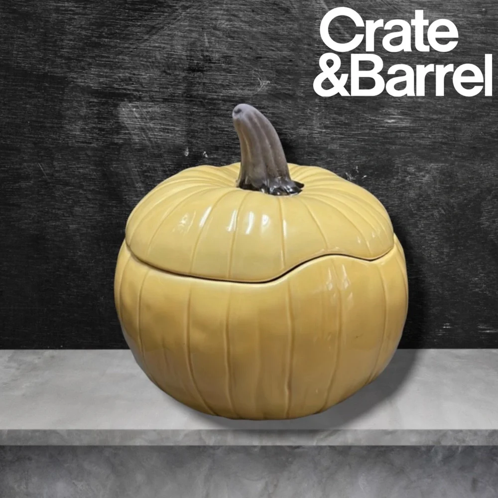 Crate & Barrel Harvest Pumpkin Serving Tureen